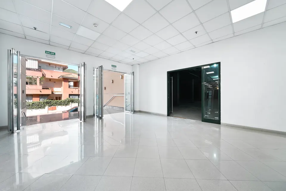 Entrance, Private owner · 2024