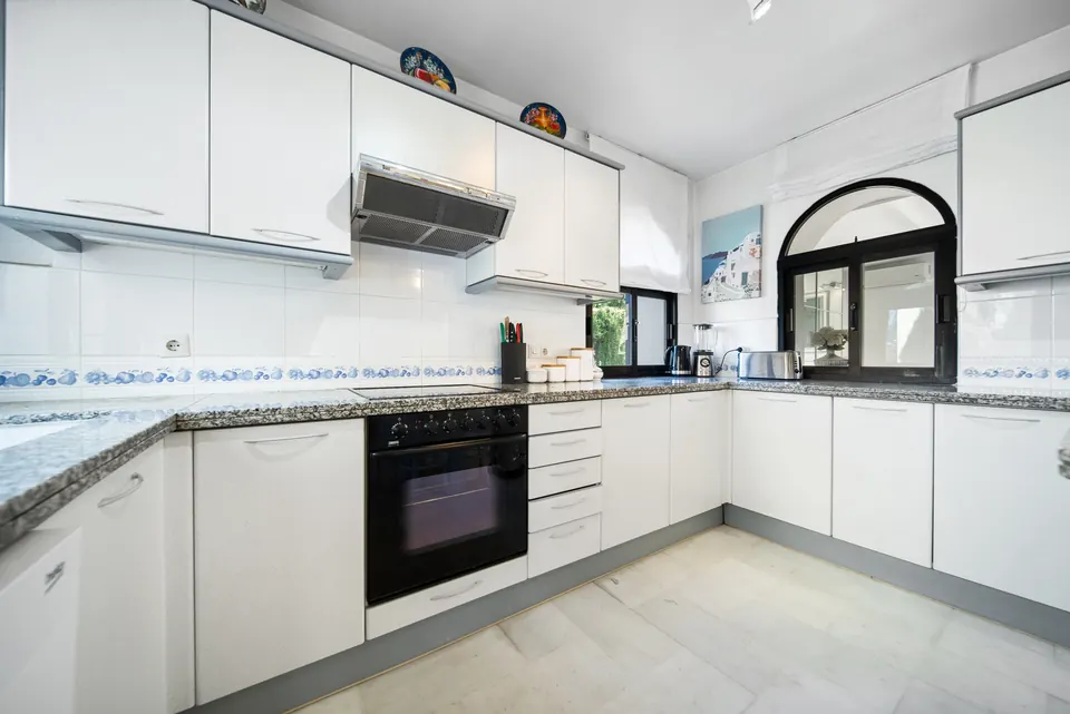 Kitchen, Mila Homes · 2024 · shoot 6