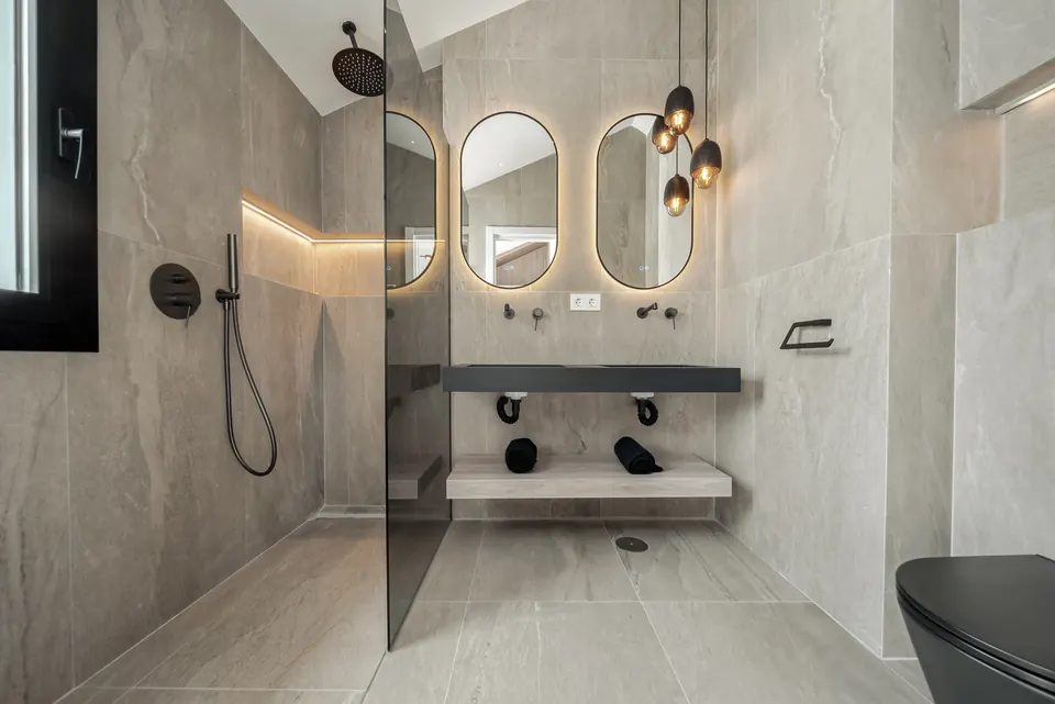 Bathroom, Mila Homes · 2024 · shoot 7