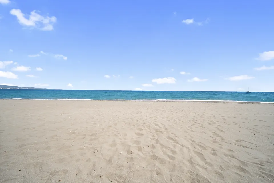 Sea view, Private owner · 2024