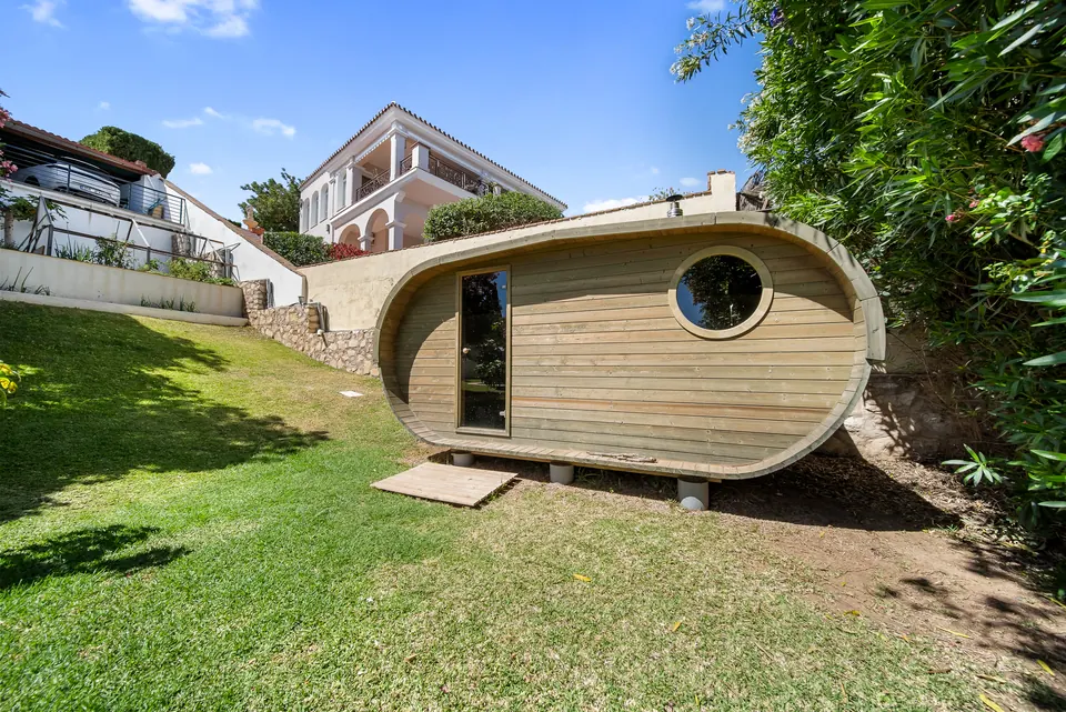 Exterior, Private owner · 2024