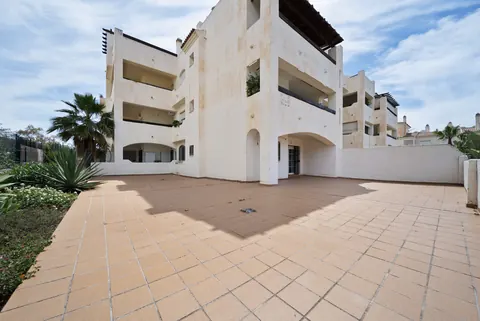 Exterior, WL Costa Properties · 2024 · shoot 12