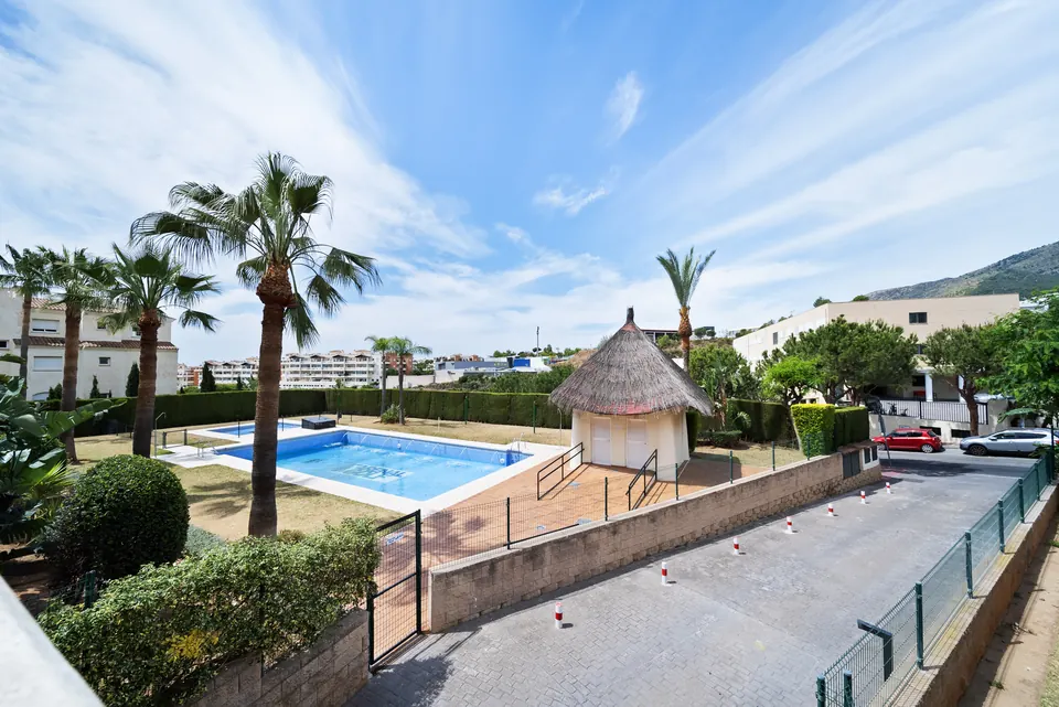 Pool, WL Costa Properties · 2024 · shoot 12
