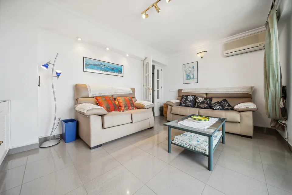 Living room, WL Costa Properties · 2024 · shoot 13