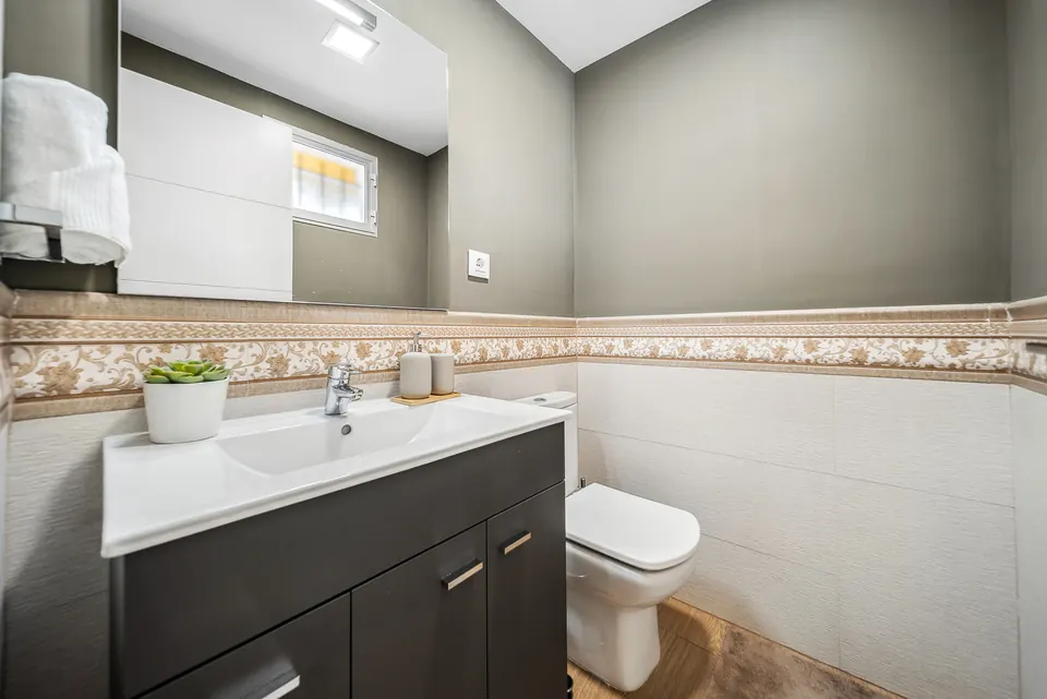 Bathroom, Private owner · 2024