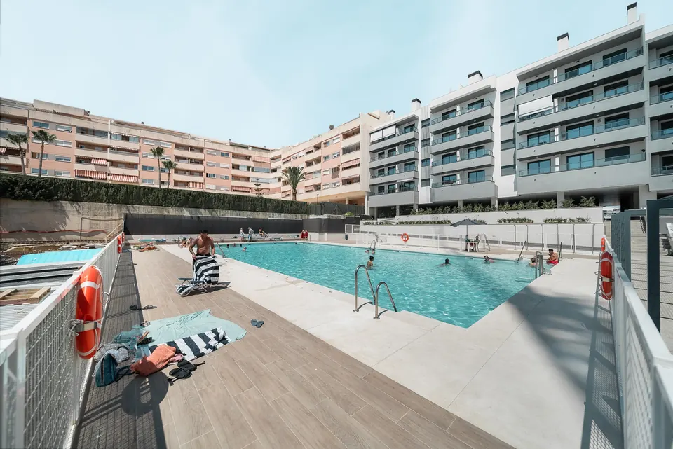 Pool, Costasolrent · 2024 · shoot 4