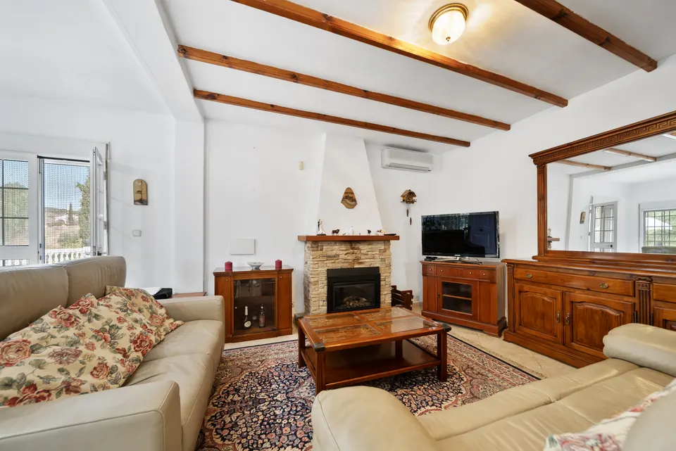 Living room, WL Costa Properties · 2024 · shoot 22