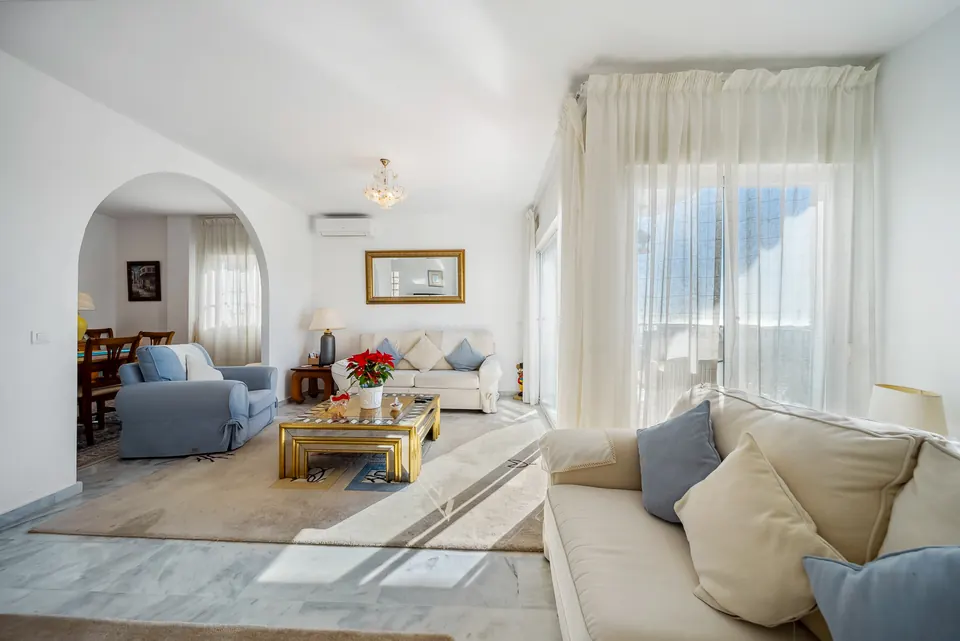 Living room, WL Costa Properties · 2024 · shoot 26