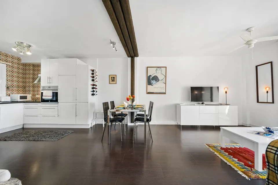 Open plan living and dining, Suncoaster · 2024 · shoot 1