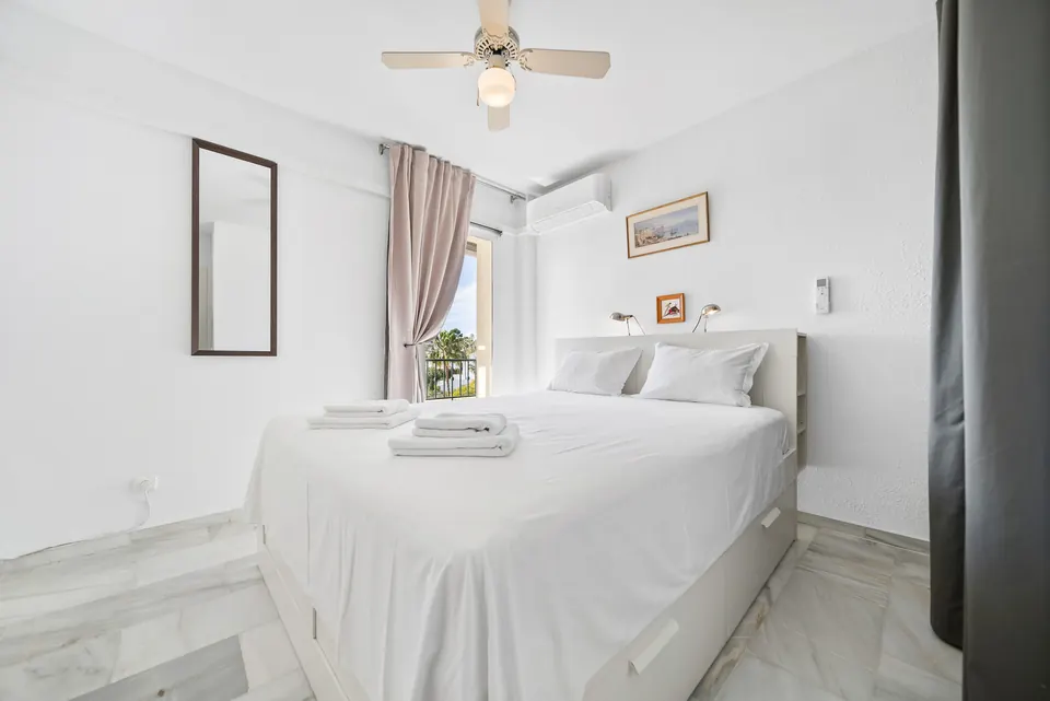 Bedroom, Suncoaster · 2024 · shoot 1
