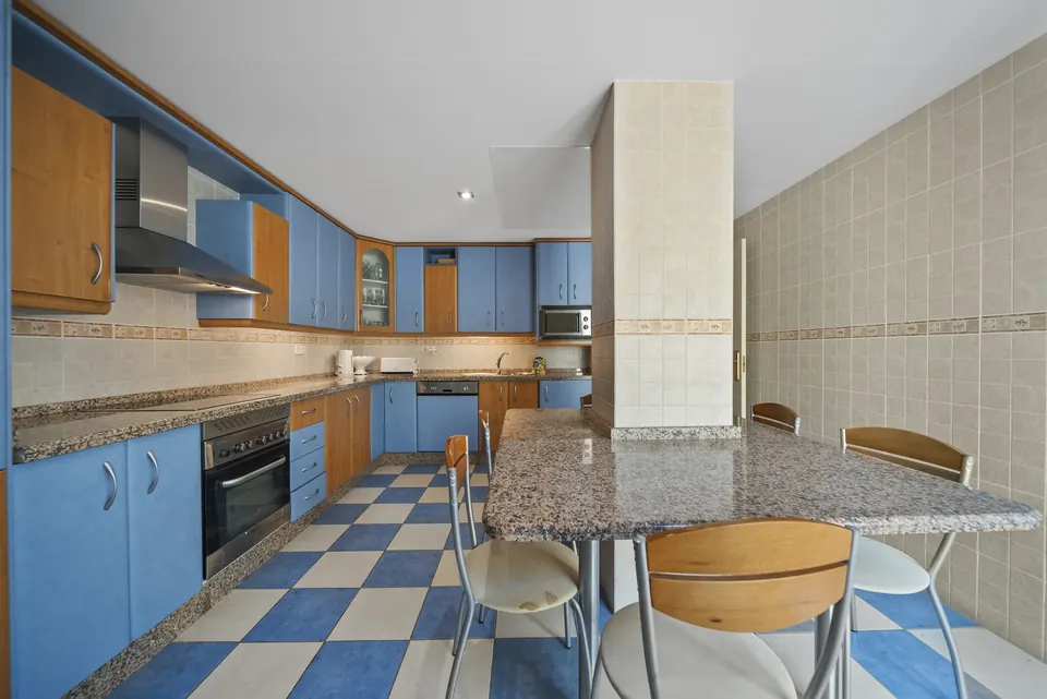 Kitchen, WL Costa Properties · 2025 · shoot 6