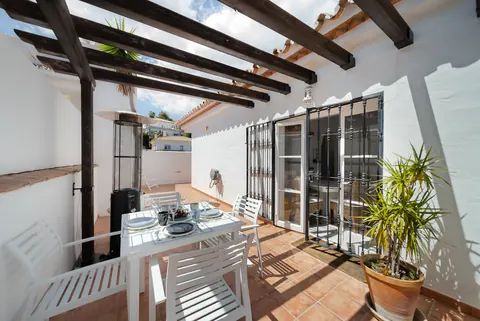 Terrace, Property · 2025
