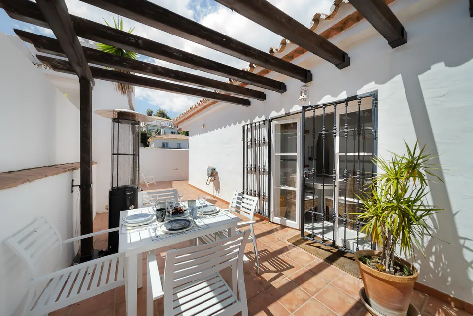 Terrace, Property · 2025