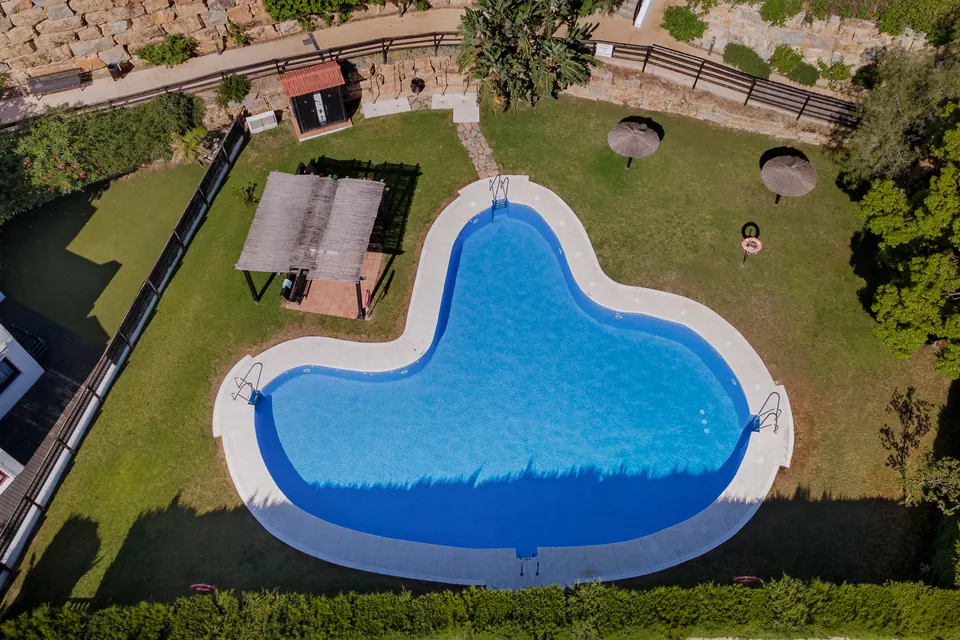 Pool, Utopía Coast Properties · 2025 · shoot 1