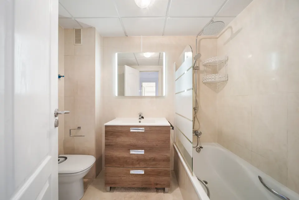 Bathroom, Private owner · 2025
