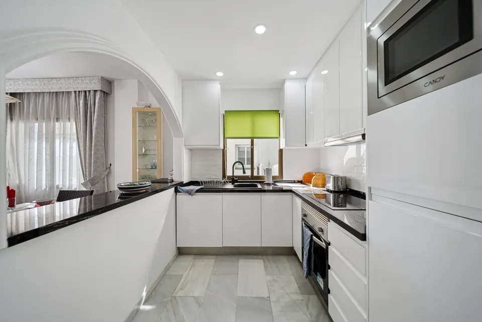 Kitchen, Suncoaster · 2025 · shoot 4