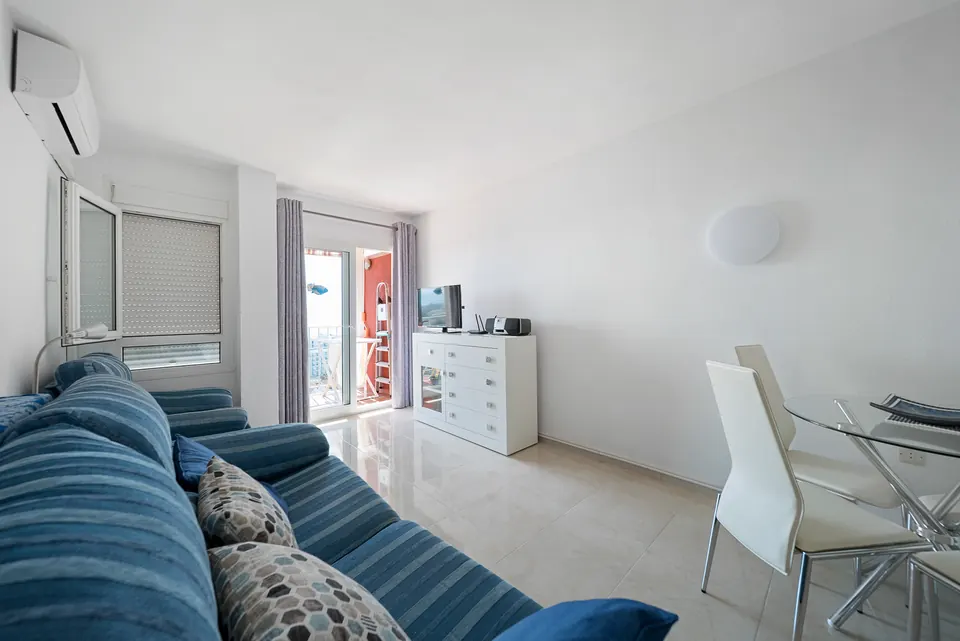 Living room, WL Costa Properties · 2025 · shoot 16