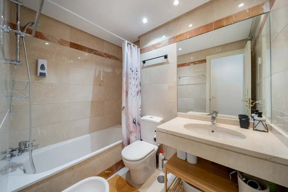 Bathroom, Property · 2025