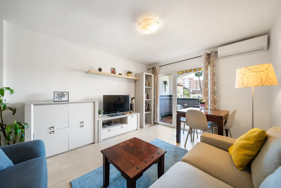 Open plan living and dining, WL Costa Properties · 2025 · shoot 1