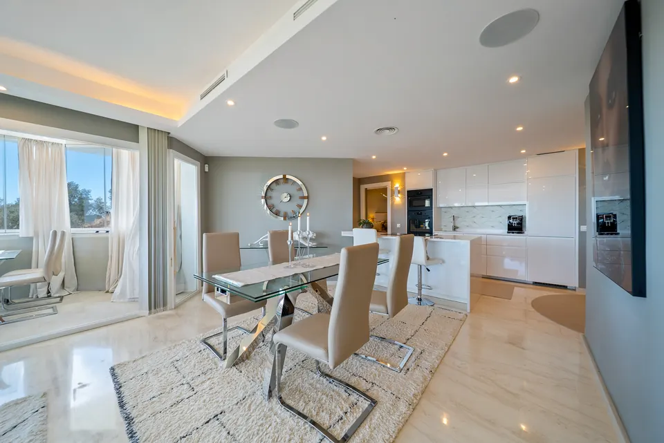 Open plan living and dining, Private owner · 2025