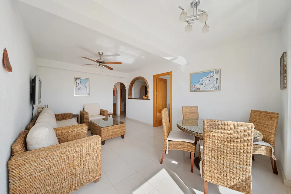 Living room, WL Costa Properties · 2025 · shoot 20