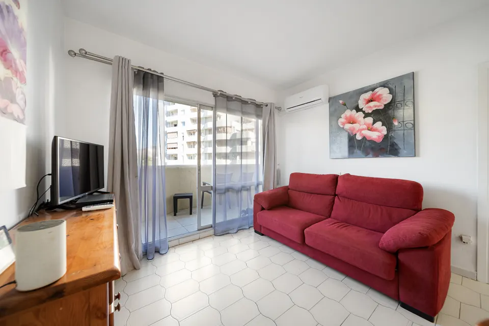 Living room, WL Costa Properties · 2025 · shoot 2