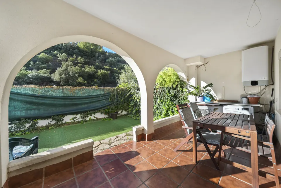 Terrace, WL Costa Properties · 2025 · shoot 21
