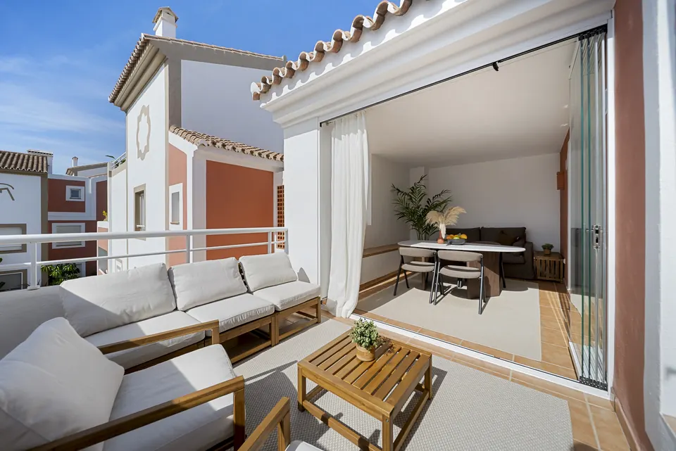 Terrace, Private owner · 2025