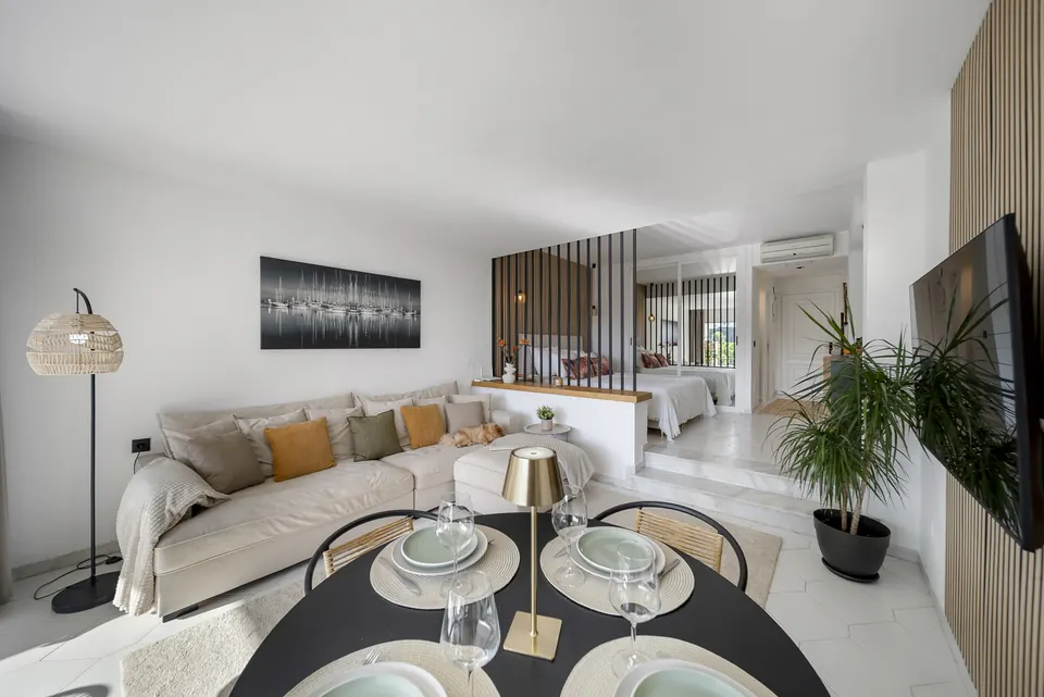 Open plan living and dining, Private owner · 2025