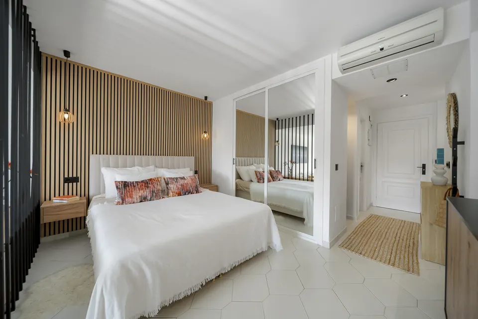 Bedroom, Private owner · 2025