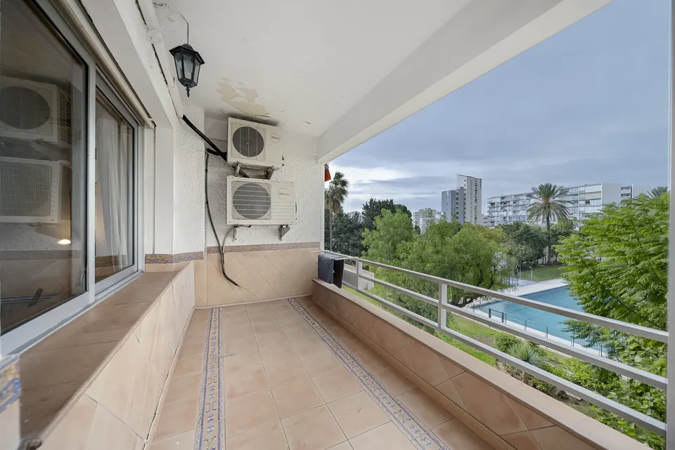 Terrace, WL Costa Properties · 2025 · shoot 28