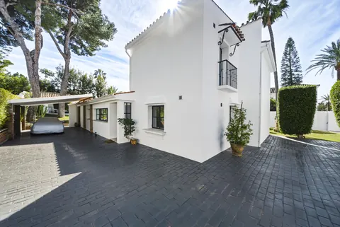 Exterior, Private owner · 2026