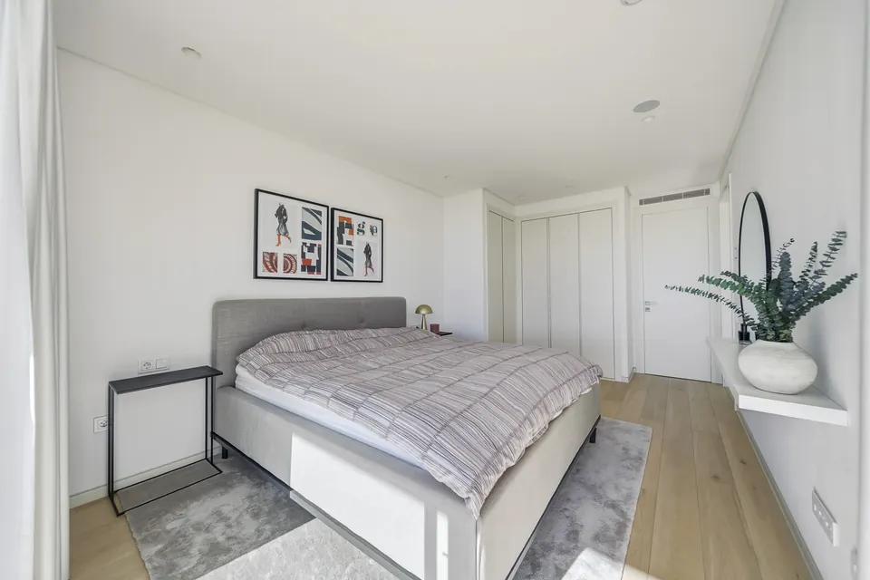 Bedroom, Private owner · 2026