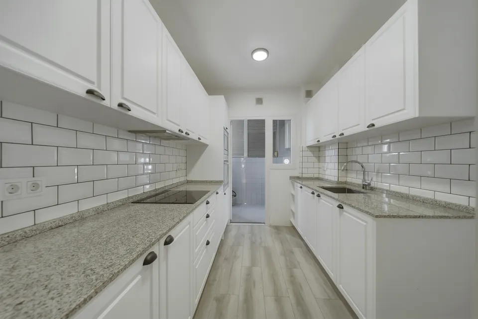 Kitchen, WL Costa Properties · 2026 · shoot 10