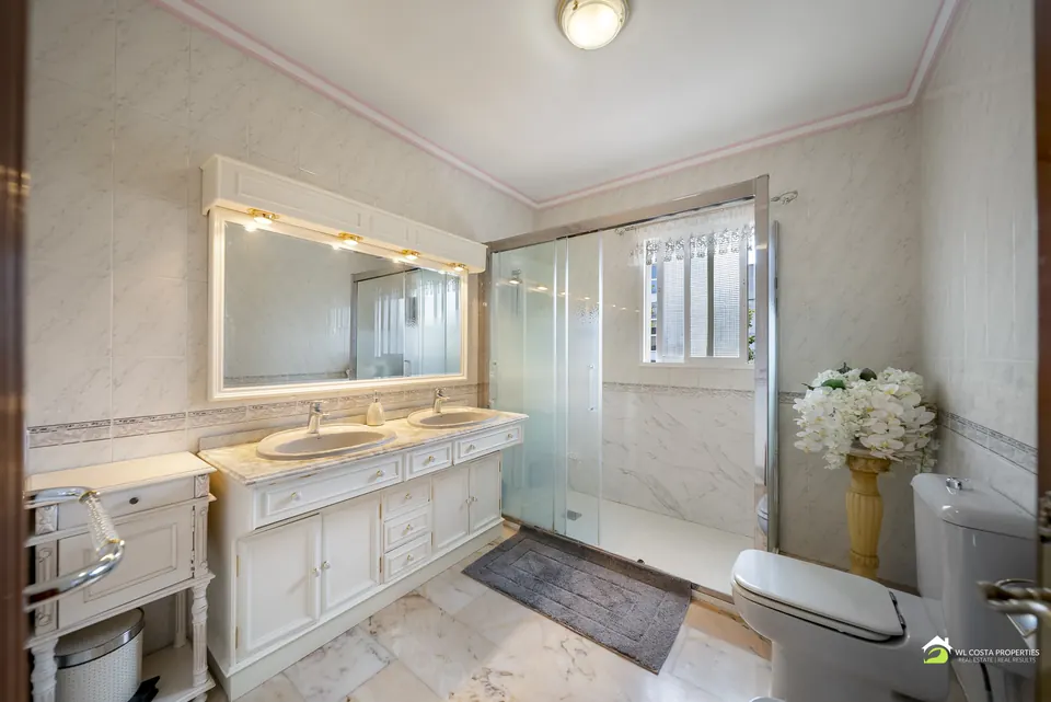 Bathroom, WL Costa Properties · 2026 · shoot 1