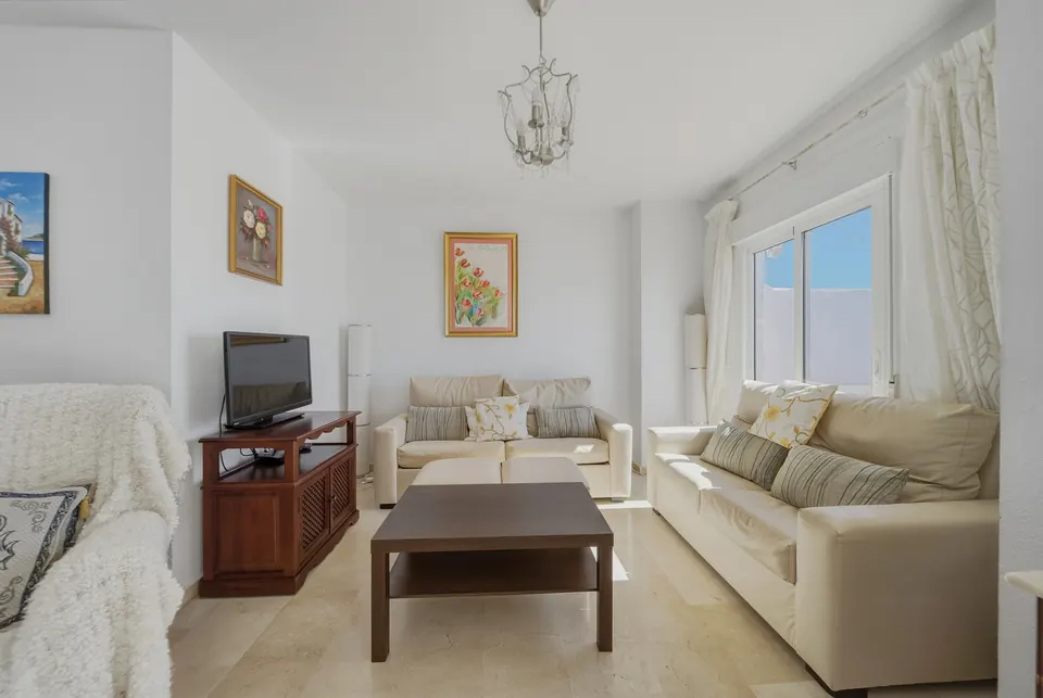 Living room, WL Costa Properties · 2026 · shoot 13