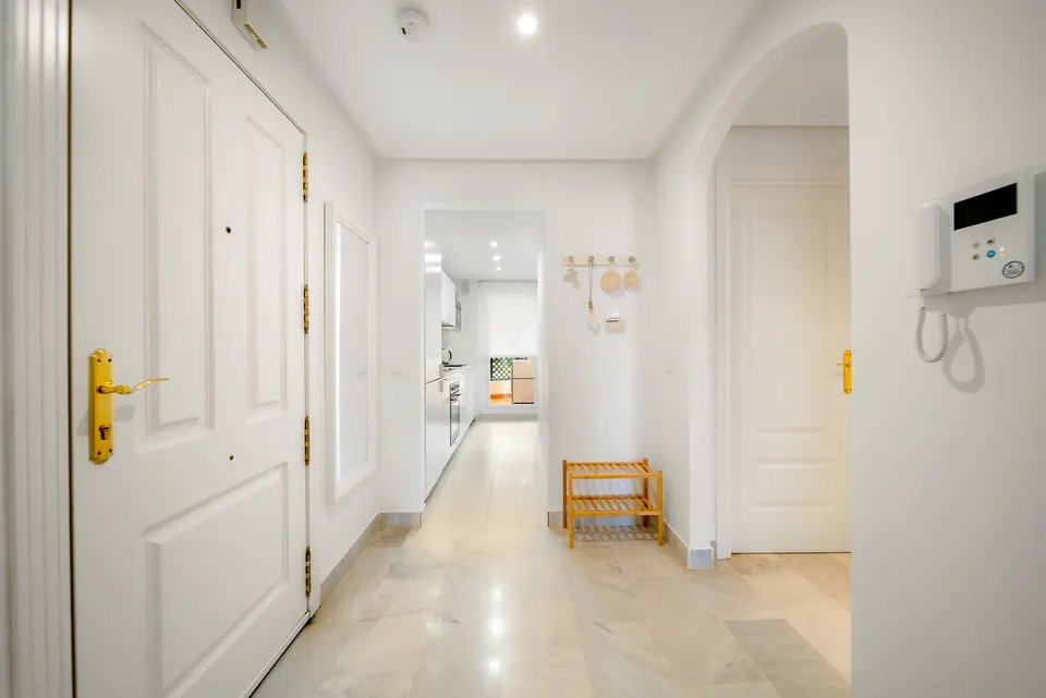 Entrance, Private owner · 2026