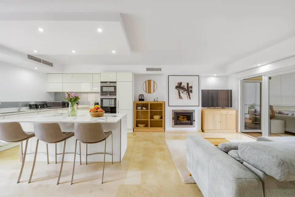 Open plan living and dining, Private owner · 2026