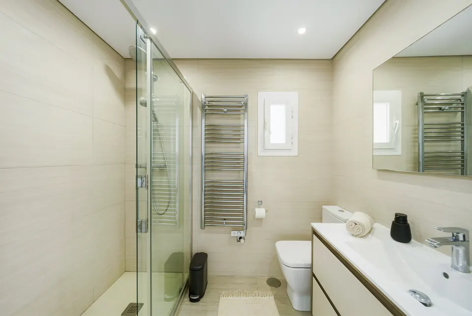 Bathroom, Private owner · 2026