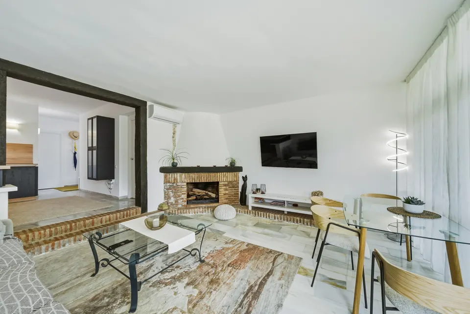 Living room, Property · 2026