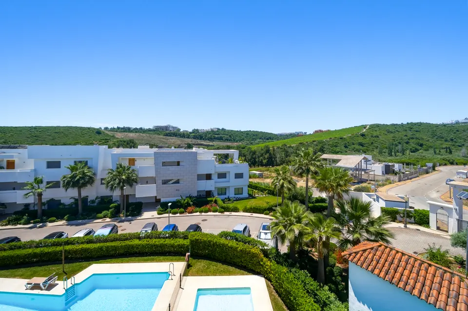 Pool, Utopía Coast Properties · 2026 · shoot 2