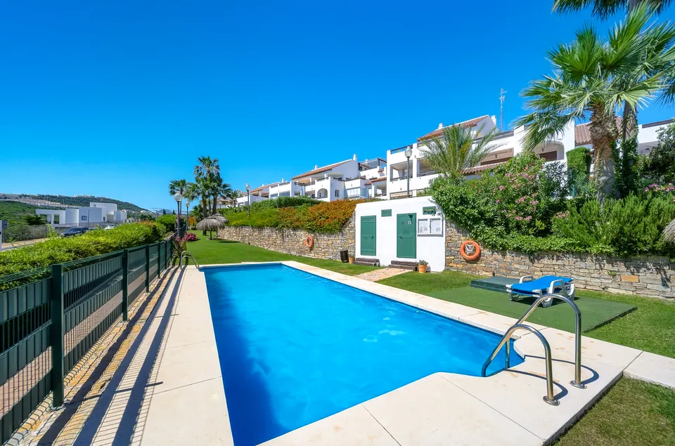 Pool, Utopía Coast Properties · 2026 · shoot 3