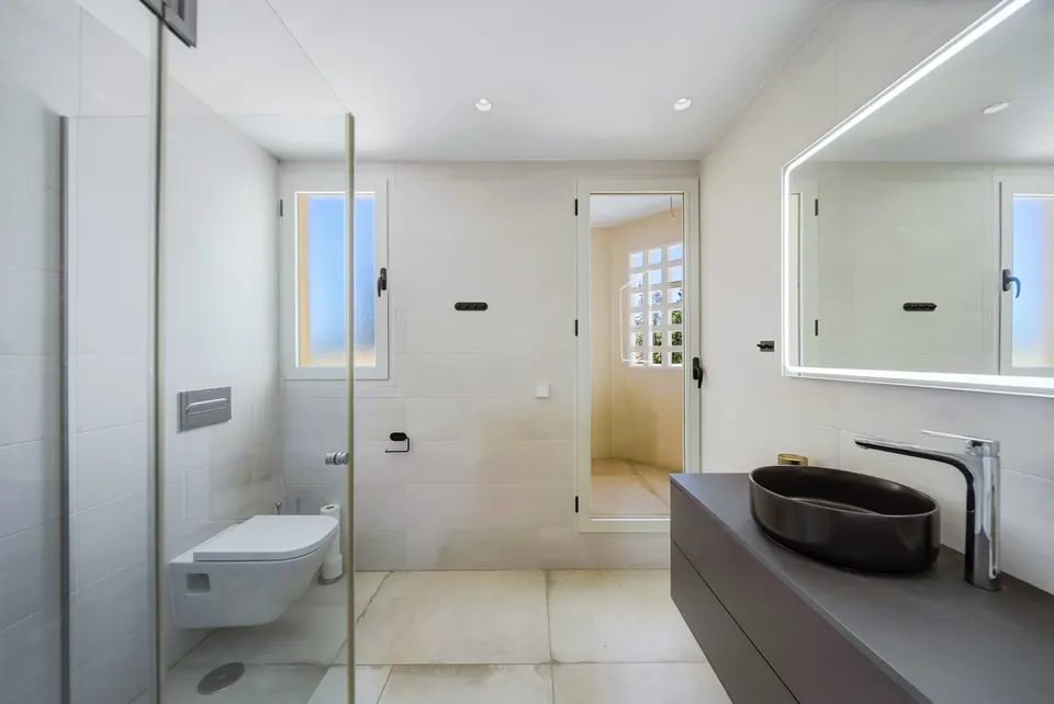 Bathroom, Solaire Homes · 2026 · shoot 1