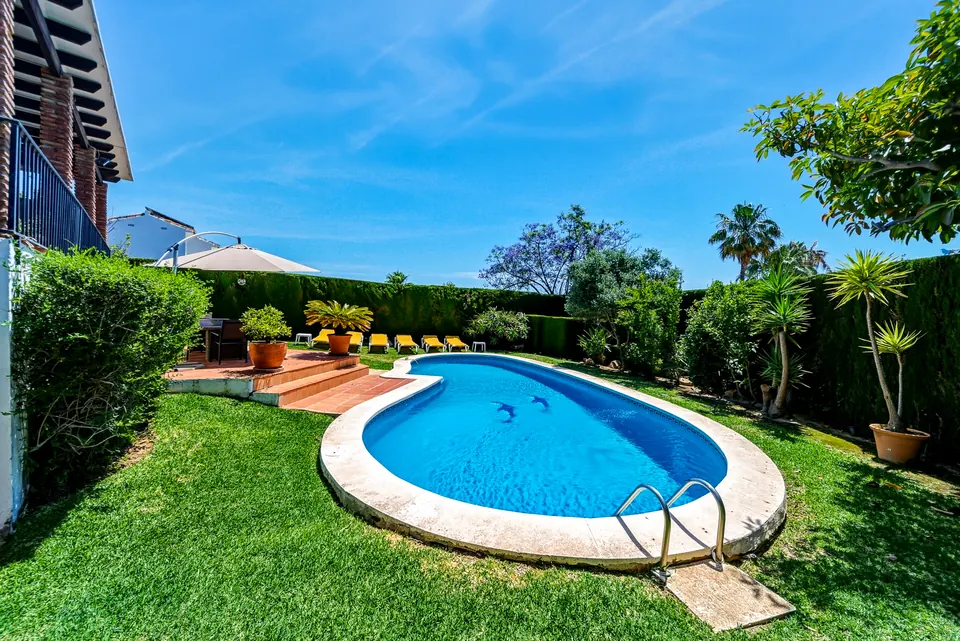 Pool, Property · 2026