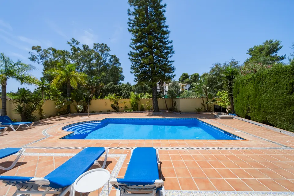 Pool, Property · 2026
