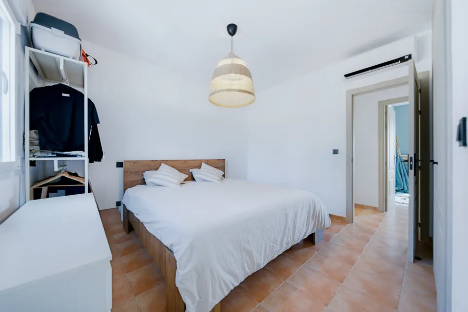 Bedroom, Private owner · 2026