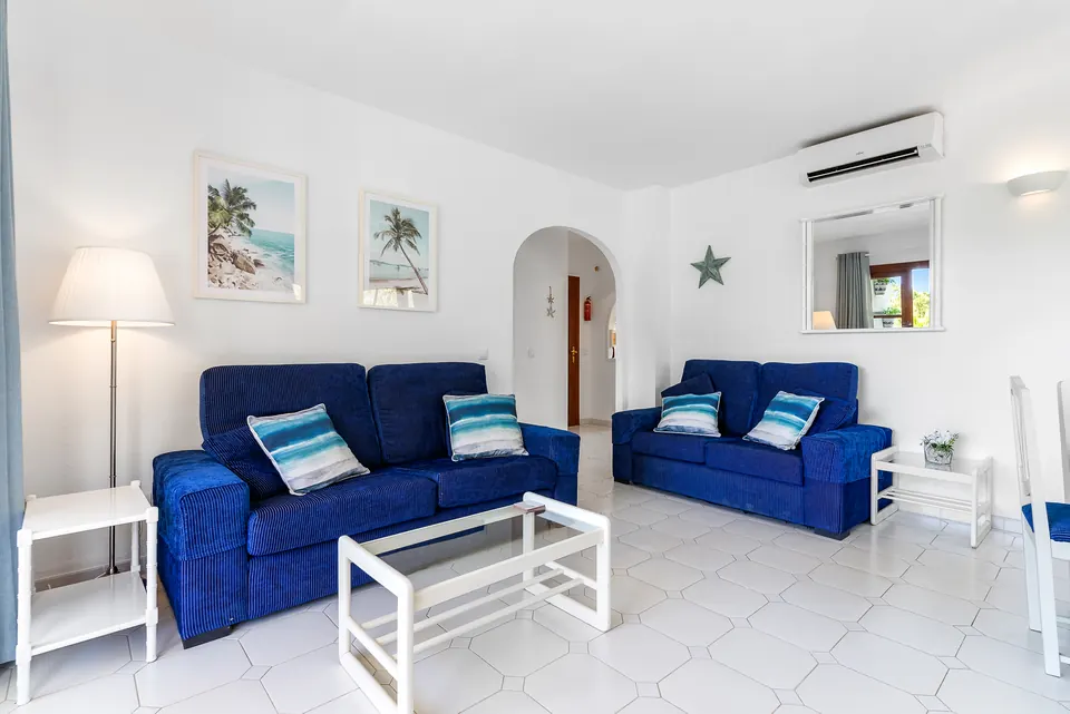 Living room, Suncoaster · 2023 · shoot 7