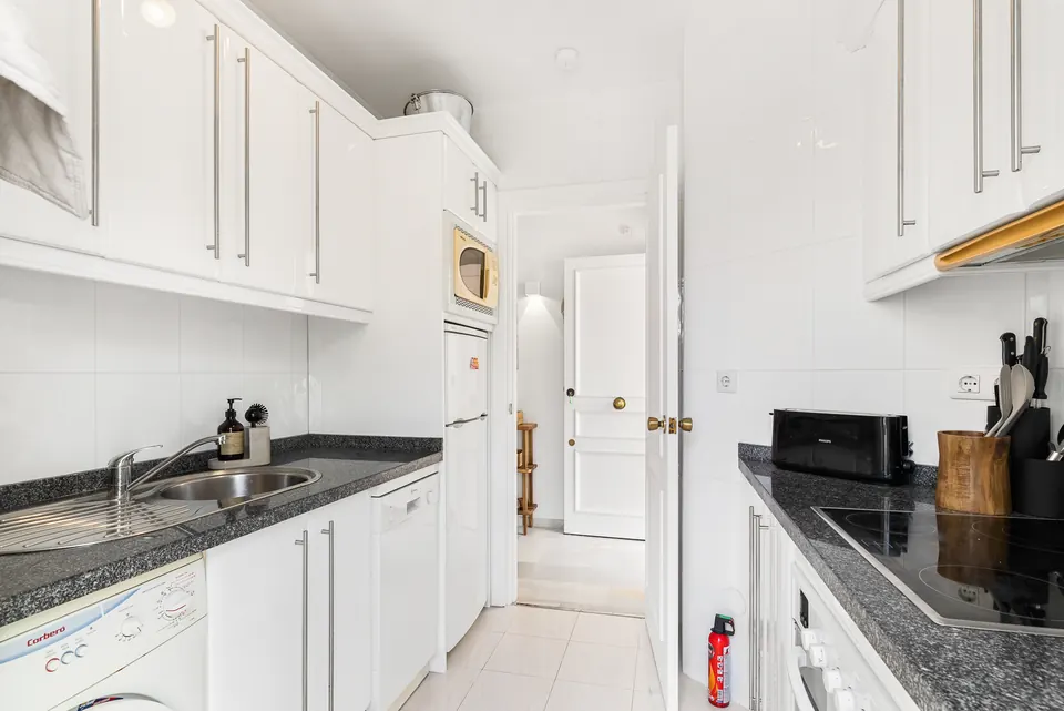 Kitchen, Suncoaster · 2023 · shoot 9