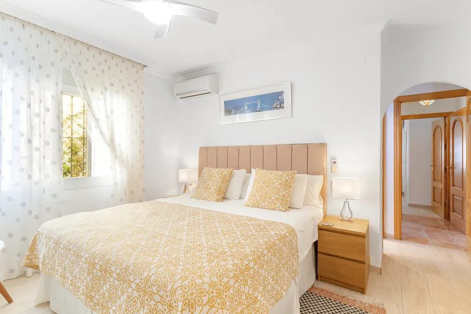 Bedroom, Suncoaster · 2023 · shoot 11