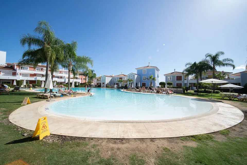 Pool, Private owner · 2023